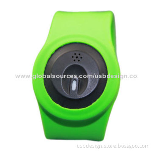 Mini Bluetooth anti-lost kids tracker